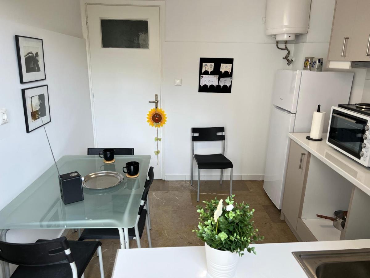 Agios Eleftherios Metro St. 2 Bedrms 4 Pers. Flat Athens Ngoại thất bức ảnh